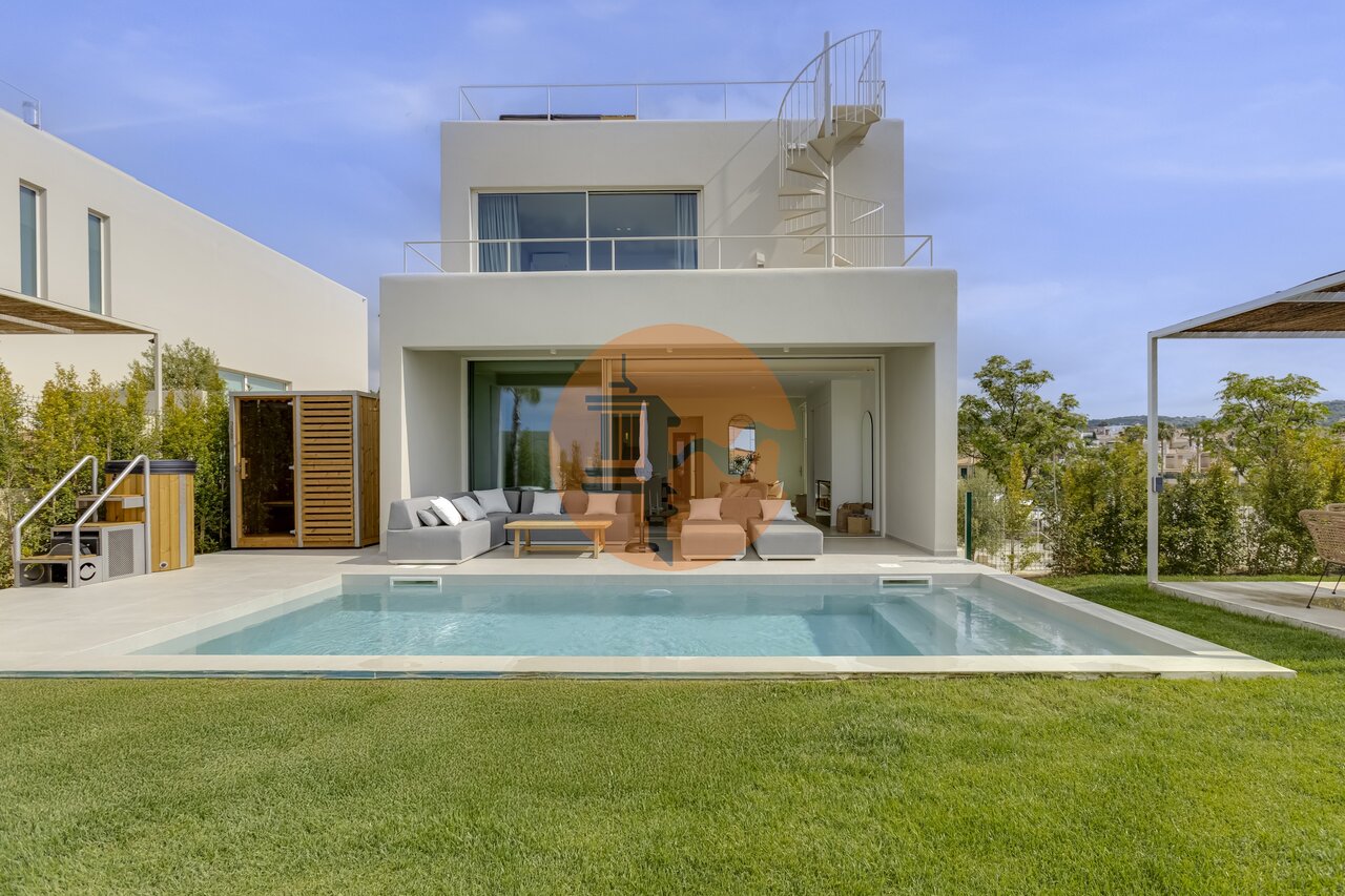 Villa in Santa Barbara de Nexe - view 1