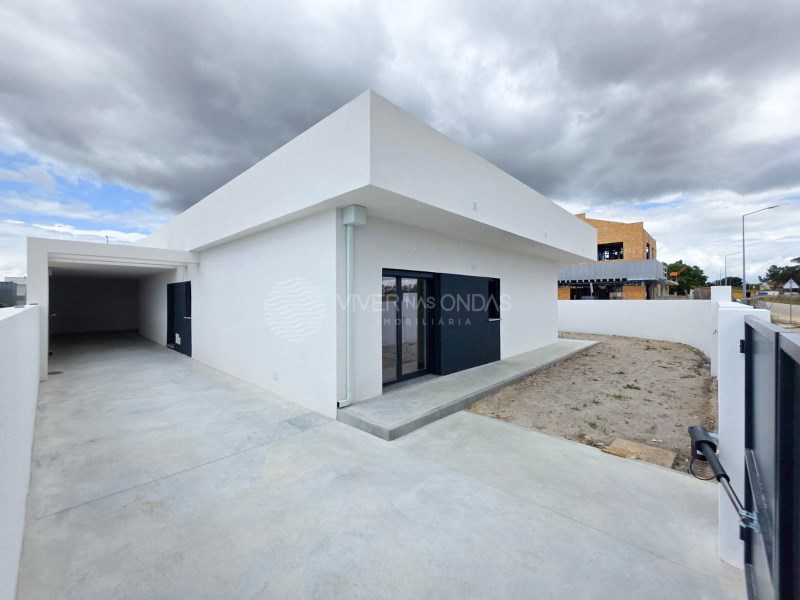 Villa in Quinta de Aires - Image 2