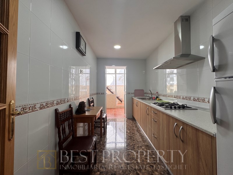 Townhouse for sale in Nerja. Renovated with 3 bedrooms and 2 bathrooms. 

Locate - 7