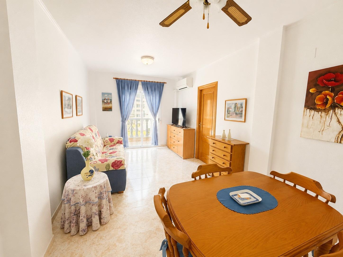 Apartment in Torrevieja - Image 3