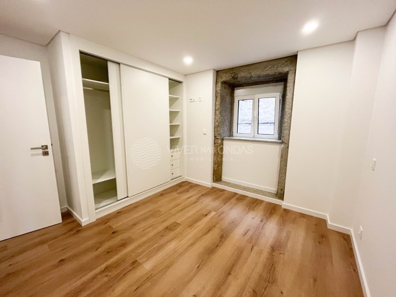 Apartment in Fundao - Image 2
