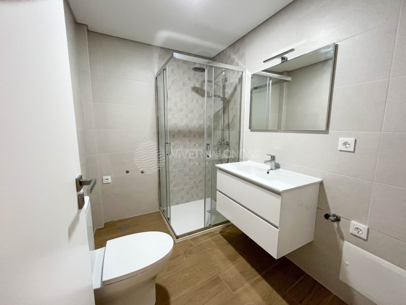 Apartment in Fundao - Image 3