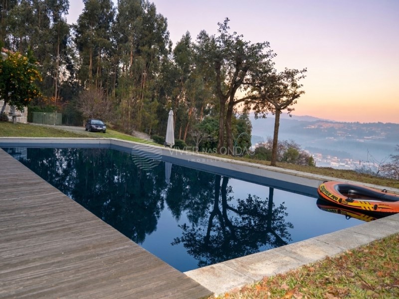 Villa in Valpedre - view 1