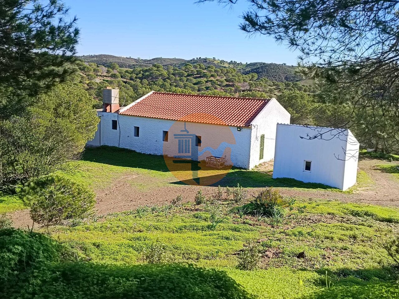 Villa in Castro Marim - view 1