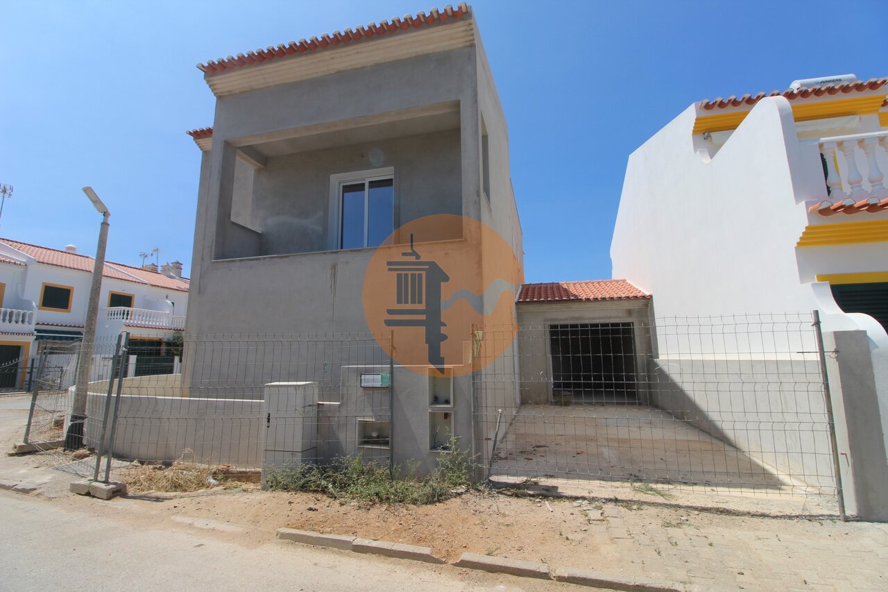 Villa in Castro Marim - view 1