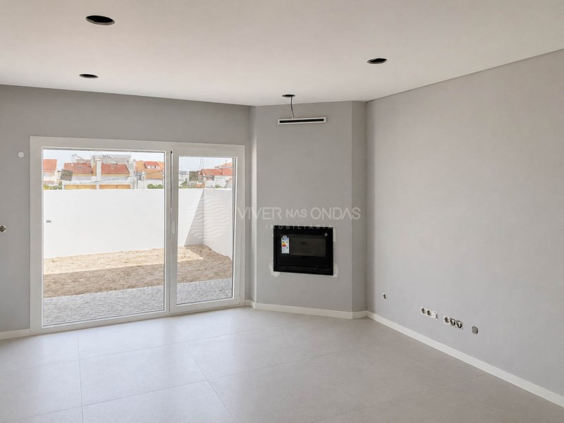 Villa in Fernao Ferro - Image 3
