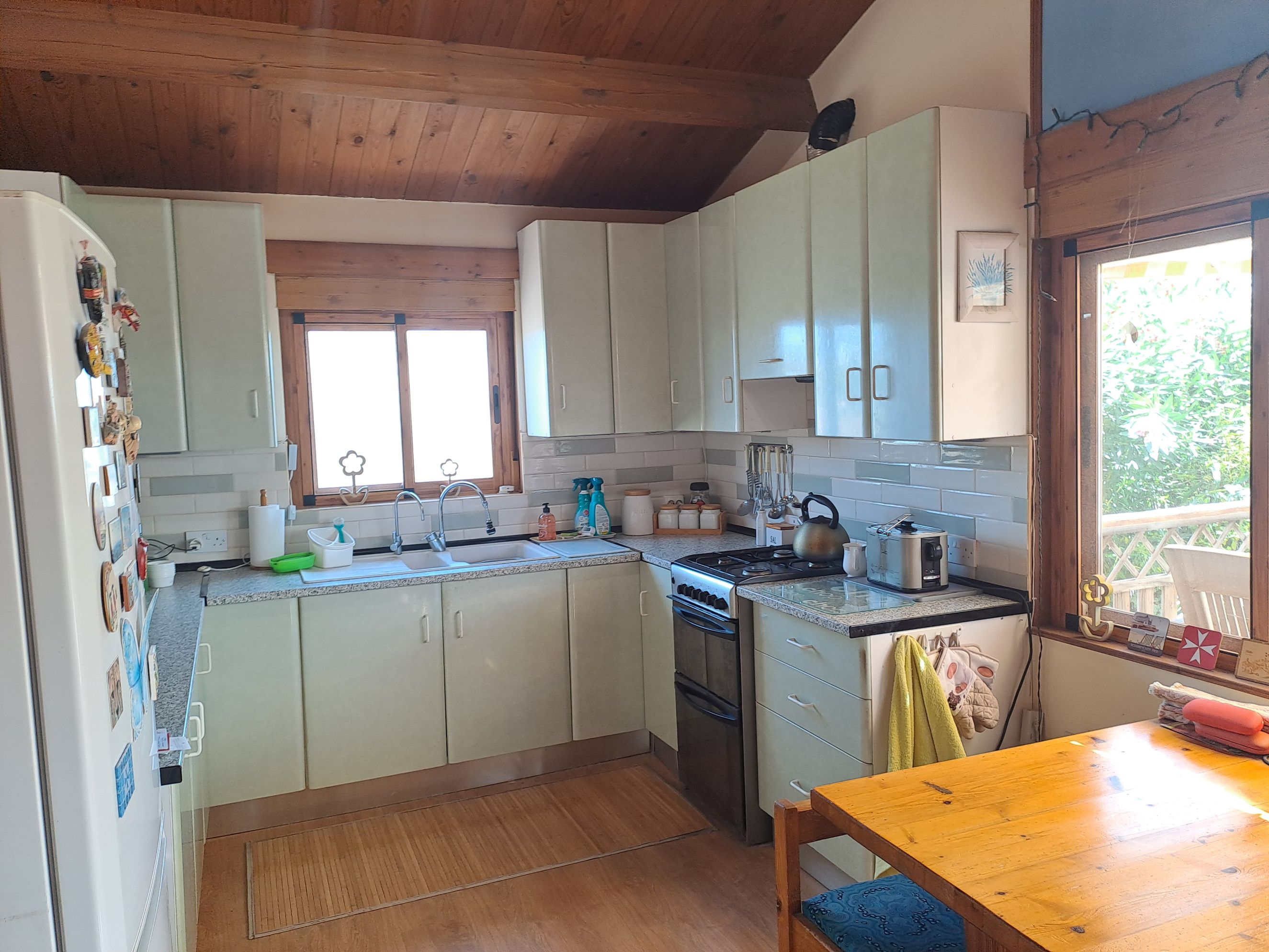 Casa de madera en venta en Crevillent zona El Realengo